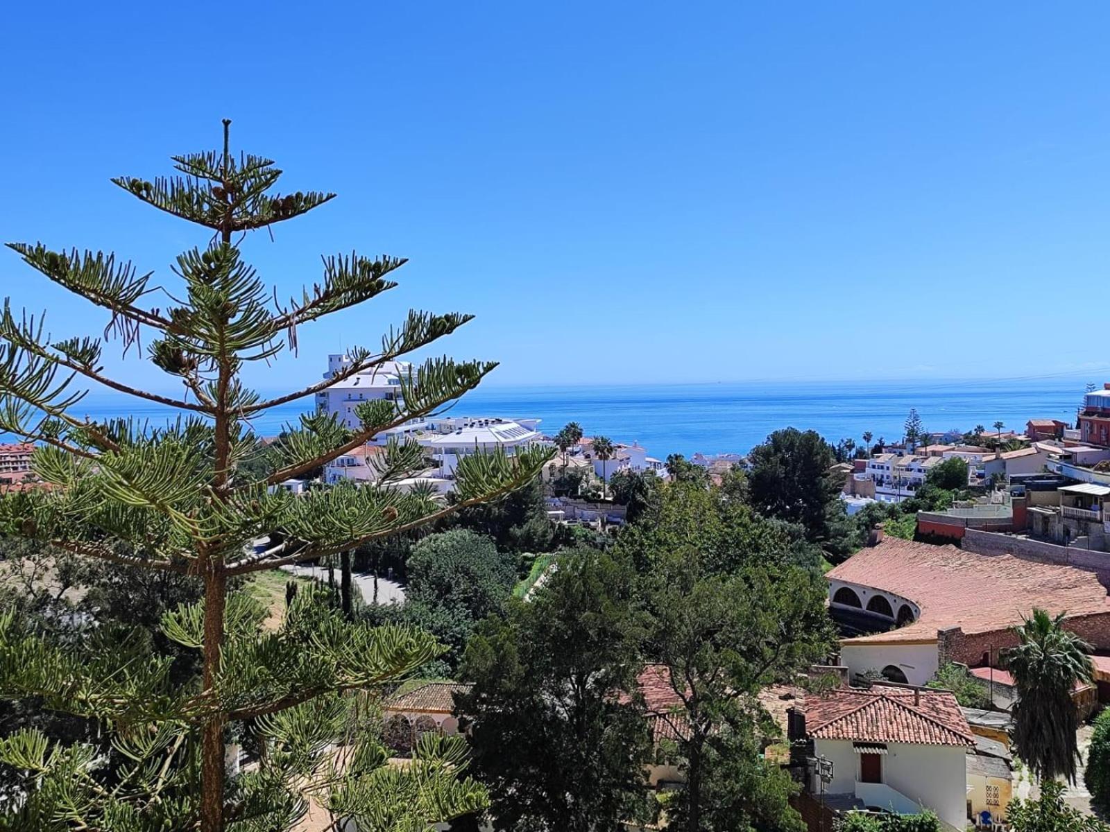 Alessandra 2 Sea View Apartment فوينخيرولا المظهر الخارجي الصورة