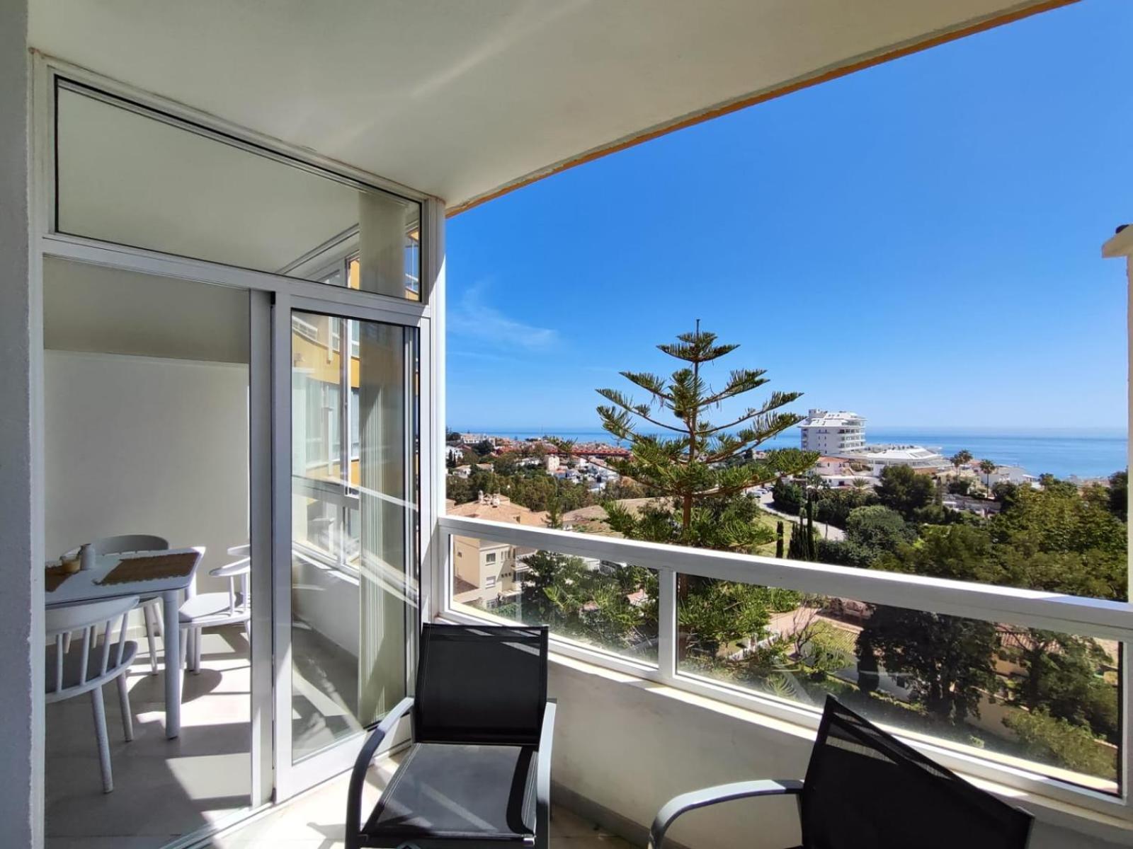 Alessandra 2 Sea View Apartment فوينخيرولا المظهر الخارجي الصورة