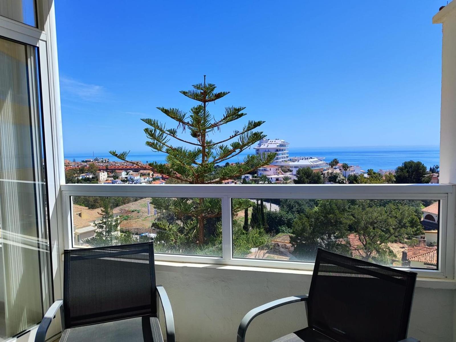 Alessandra 2 Sea View Apartment فوينخيرولا المظهر الخارجي الصورة