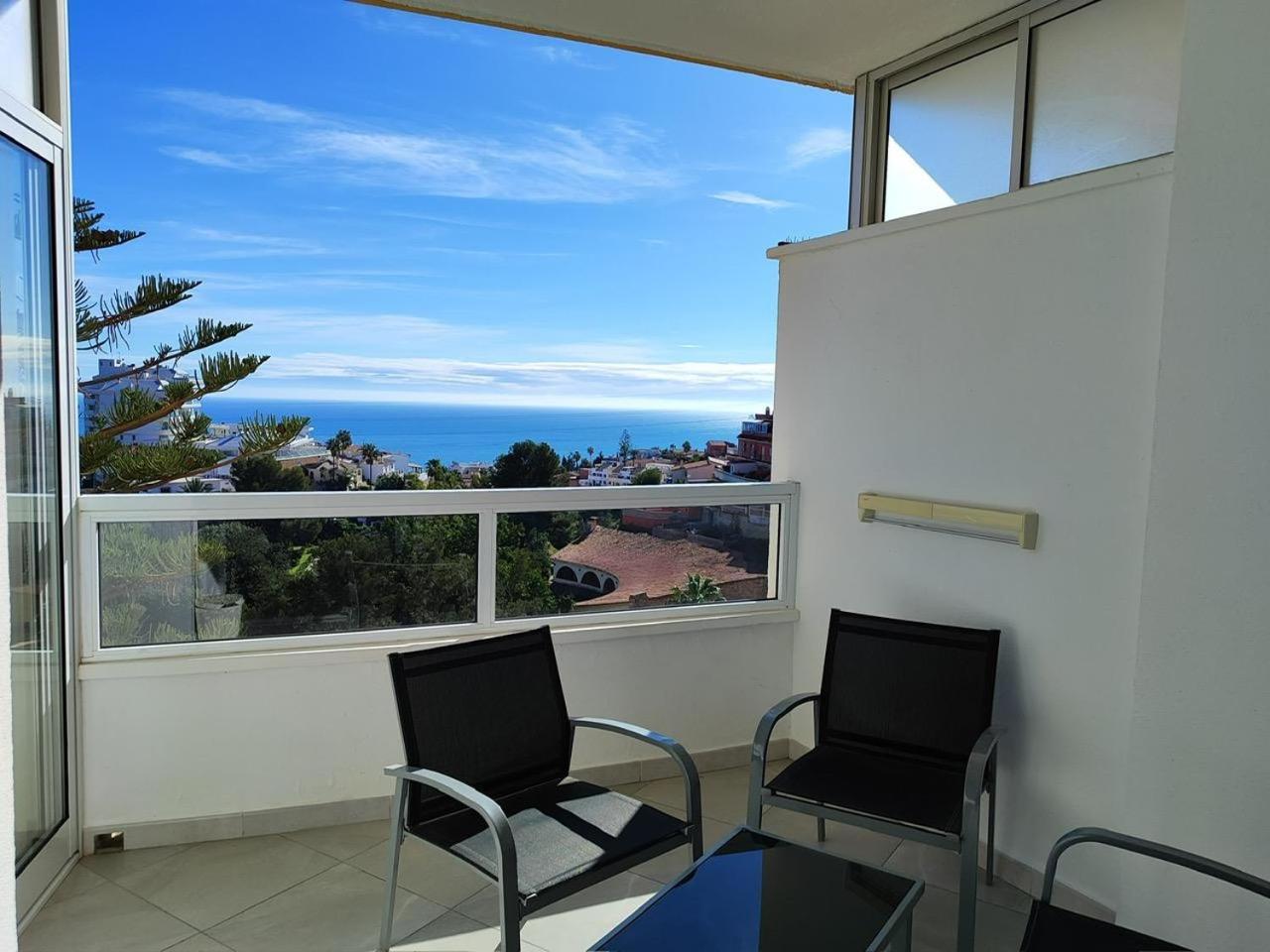 Alessandra 2 Sea View Apartment فوينخيرولا المظهر الخارجي الصورة